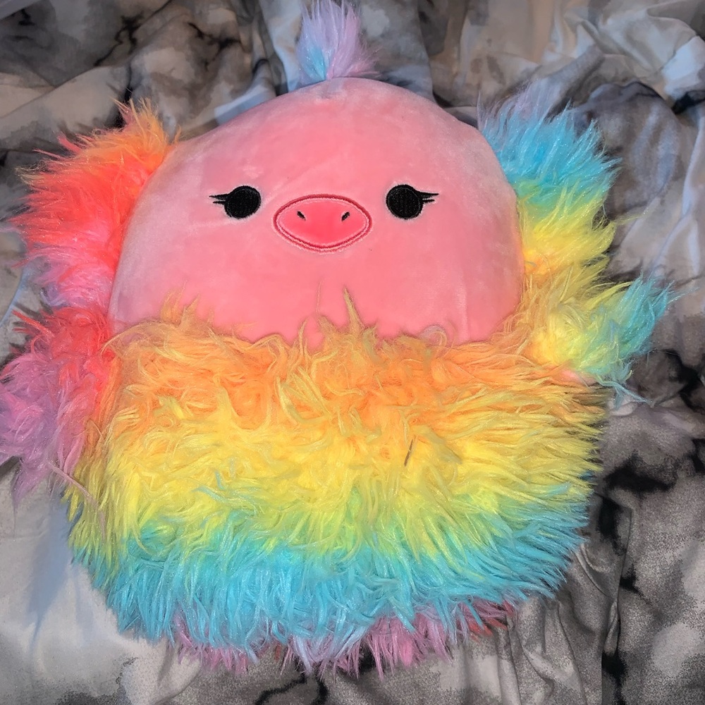 Elda Squishmallows